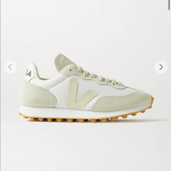 VEJA SDU RT Rubber-trimmed Vegan Suede and Mesh Sneakers - Beige / White - Picture 1 of 4